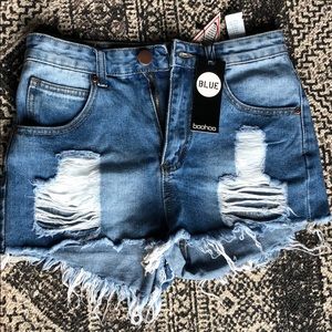 Boohoo blue high rise denim hot pants